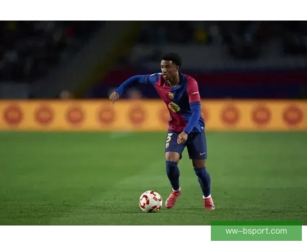 巴塞罗那宣布特尔施特根成功接受手术恢复顺利 将积极备战下一场比赛